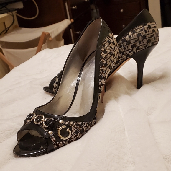 Guess high heels - Picture 3 of 7